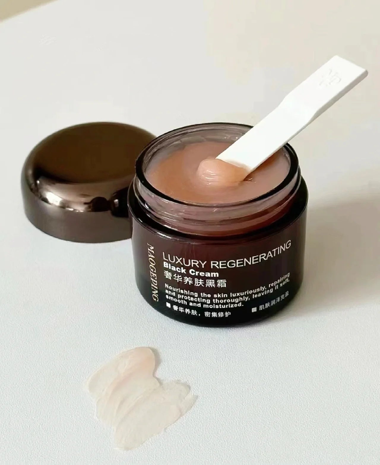 MAOGEPING Beauty LUXURY REGENERATING Black Cream