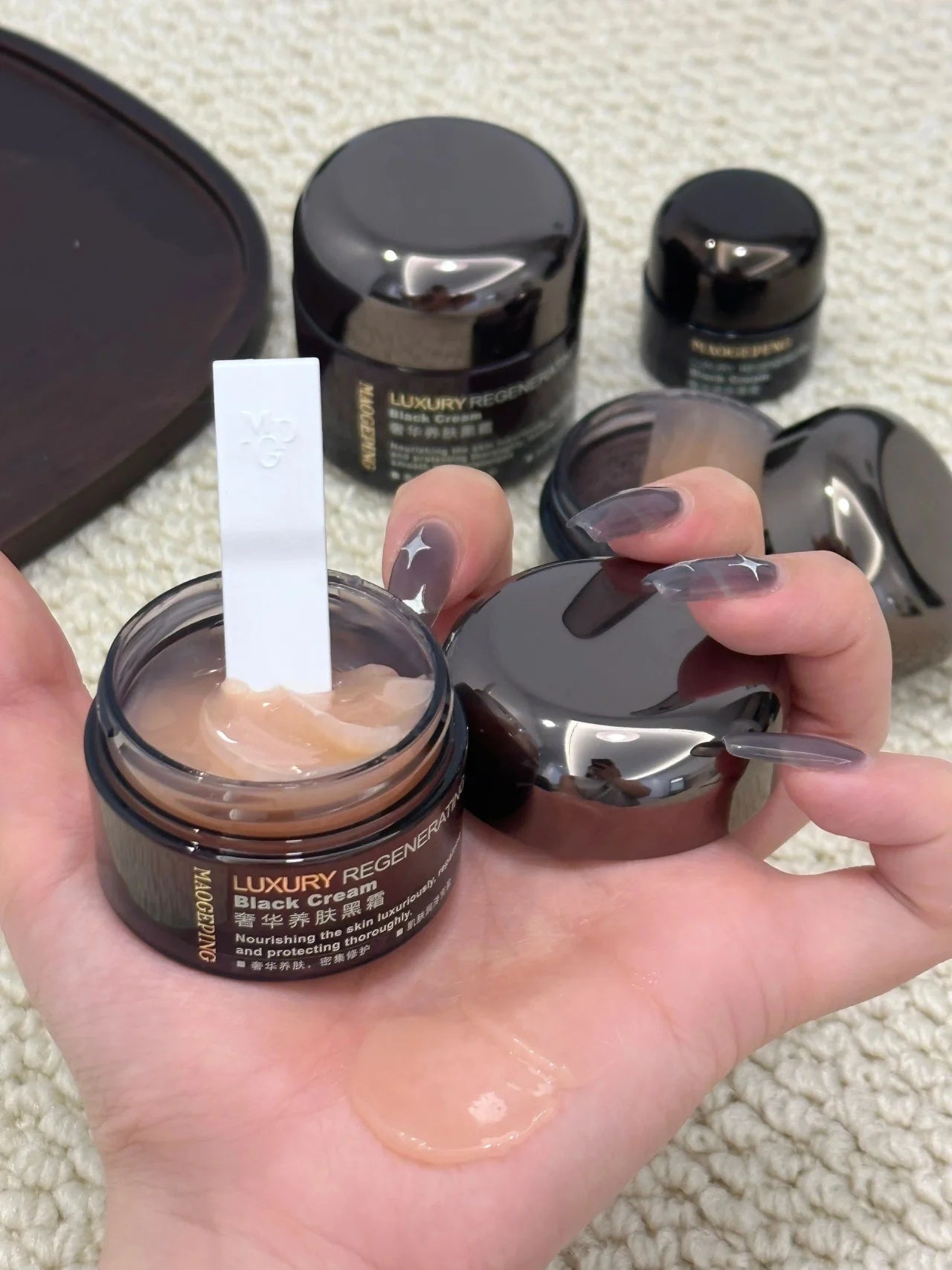 MAOGEPING Beauty LUXURY REGENERATING Black Cream